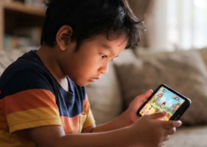 Terlalu Lama di Depan Layar, Kebiasaan Anak Ini Perlu Diperhatikan