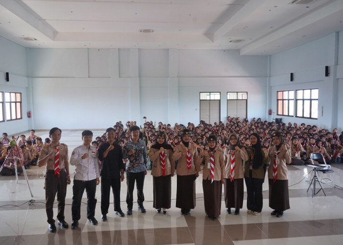 250 Mahasiswa PGSD dan PGPAUD Ikuti Orientasi Pendidikan Dasar Kepramukaan 2025