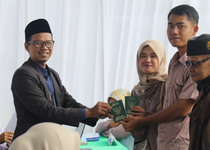 132 Pasangan Sumringah, Status Pernikahan Kini Diakui Negara