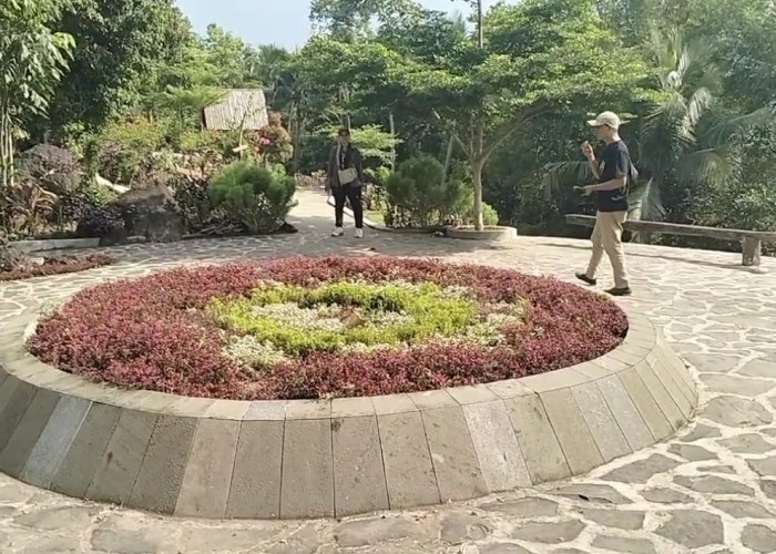 Situs Pasir Cabe, Jejak Sejarah Penyebaran Islam, Pengunjung Bisa Nikmati Keindahan Alam Dari Ketinggian 