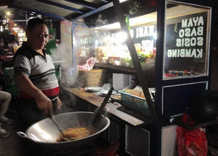 Pengen Nasi Goreng Gerobak? Yuk Buat Sendiri. Ini Dia Resepnya!