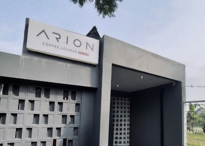 Arion Coffee Lounge, Cafe dan Villa Estetik di Tasikmalaya dengan View Kolam yang Bikin Betah