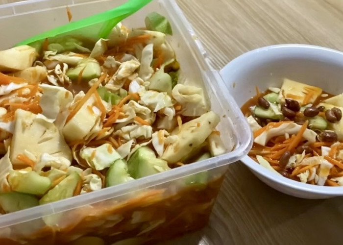Cara Bikin Asinan Sayur Buah Seenak Jualan, Segar dan Nendang Banget