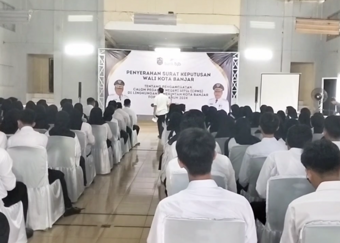 Ratusan Peserta Lolos Seleksi CPNS Terima SK Wali Kota, Minta Ratusan ASN Baru Bekerja dengan Baik