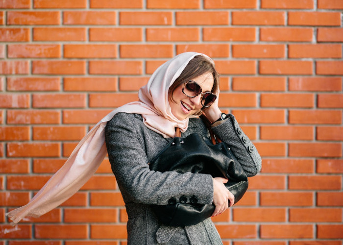 Inspirasi Style Hijab Buat Kamu Yang Berpenampilan 