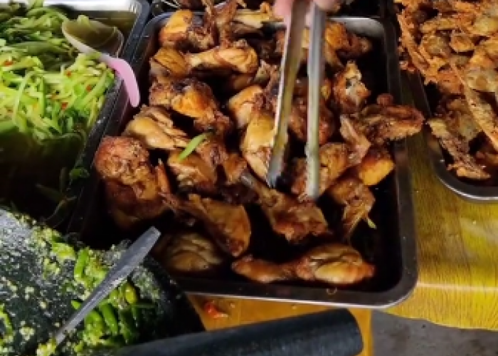 Nikmati Sensasi Bebeledagan di Rumah Makan Sambel Hejo Beledag Bandung