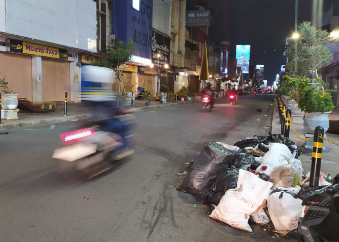 Soal Tumpukan Sampah di Jalan Hz Mustofa, Pj Wali Kota Tasikmalaya Sampaikan ini...