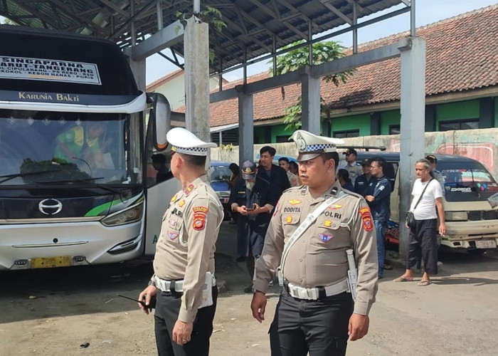 Polres Tasikmalaya Gelar Operasi Keselamatan Lodaya 2025, Petugas Gabungan Periksa Fisik Kendaraan 