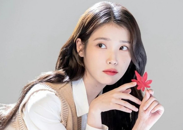 Rahasia Skincare IU: 7 Tips Kecantikan Ala Idol Kpop bikin Kulit Glowing, Sehat, dan Awet Muda. Mau Coba?