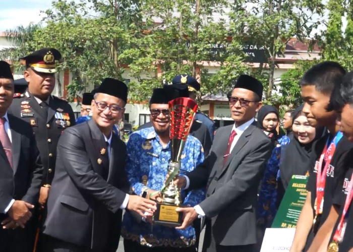 Bupati Tasik Apresiasi Siswa Berprestasi di Hari Pahlawan, Dari Futsal Hingga Robotik Harumkan Nama Daerah