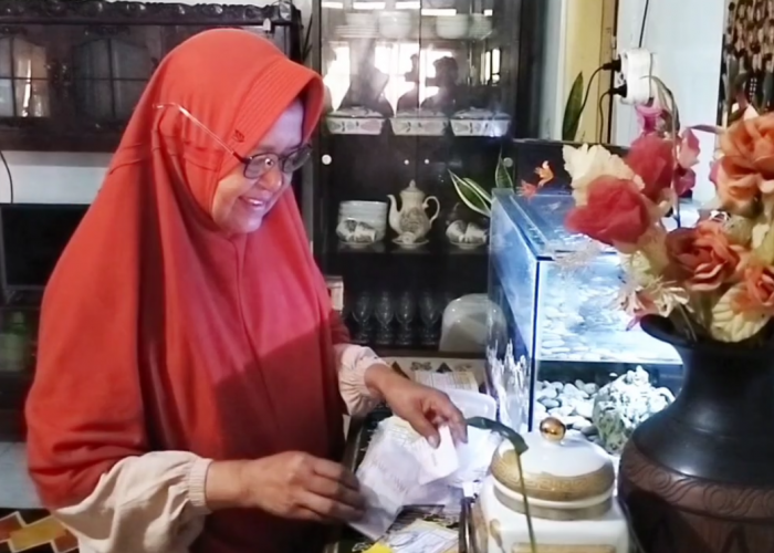 50 Gram Emas dan Uang Tunai Pensiunan Guru Dimaling, Pelaku Diduga 4 Orang, Ngaku Pegawai Dinas PU