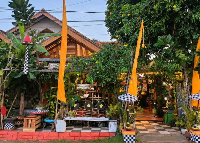 Tidak Perlu ke Bali, Nuansa Khas Bali Bisa Ditemukan di Toy Gallery and Cafe Tasikmalaya