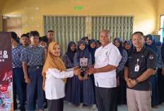 Siapkan Pemilih Cerdas KPU Kab. Tasikmalaya, Sosialisasi Ke Sekolah, Sasar Siswa SLTP Sebagai Pemilih Pemula M