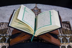 Bukan Tanpa Alasan! Ini Hikmah Al-Qur’an Turun Bertahap Menurut Ustadz Adi Hidayat