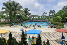 Kolam Renang Teezi Asia Afrika, Oase Wisata Air di Tengah Kota