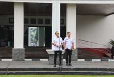 Wali Kota Tasik Kembali Ngantor Usai Sakit, Beri Arahan Agar ASN Tetap Bekerja Maksimal di Bulan Ramadan