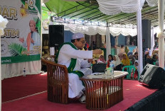 Pedagang Cikurubuk Ngaji Bersama Peringati Isra Miraj, Gelar Tabligh Akbar Hingga Santunan Anak Yatim