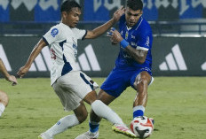 Maung Bandung Mengaum di GBLA! Persib Tumbangkan Persita dan Makin Kokoh di Puncak Klasemen