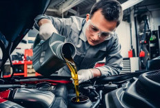 Ganti Oli Jangan Ditunda! Ini Jadwal Tepat Ganti Oli Motor agar Mesin Awet dan Tidak Cepat Rusak