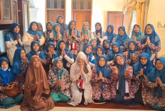 Risty Tagor Berbagi Kisah Hijrah di Masjid Besar Cibeureum, Muhasabah Akbar dan Motivasi Bagi Para Muslimah