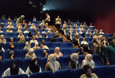Dompet Dhuafa Volunteer Ajak Anak Yatim Nonton Bioskop Kenalkan Isu Sosial Sejak Dini Lewat Audio 