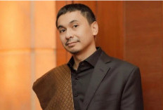 Bukan Pelit, Ini 2 Rahasia Raditya Dika Bisa Pensiun Dini di Usia 35 Tahun!