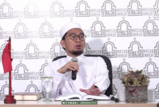 Takut Jadi Fitnah, Harus Berhenti Melangkah? Jawaban Tegas Ustaz Adi Hidayat untuk Perempuan Berani
