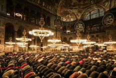 Tarawihmu Sudah Benar? Ini Penjelasan Ustaz Adi Hidayat yang Jarang Disadari