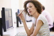 Amnesia Historis: Kenapa Generasi Sekarang Tahu Banyak, Tapi Kurang Paham?