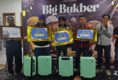 Harapan Orang Tua Terwujud, Pekerja Asal Ciamis Dapat Hadiah Umroh dari Larchteam 