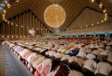 Tarawihmu Sudah Benar? Ini Penjelasan Ustaz Adi Hidayat yang Jarang Disadari