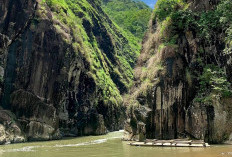 Update 2026: Leuwi Tonjong Garut, Pesona Wisata Sungai Alami di Balik Tebing Batu Menjulang