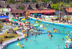 Saat Ombak Buatan Hadir di TeeJay Waterpark Tasikmalaya, Pengunjung Rasakan Sensasi Layaknya di Pantai
