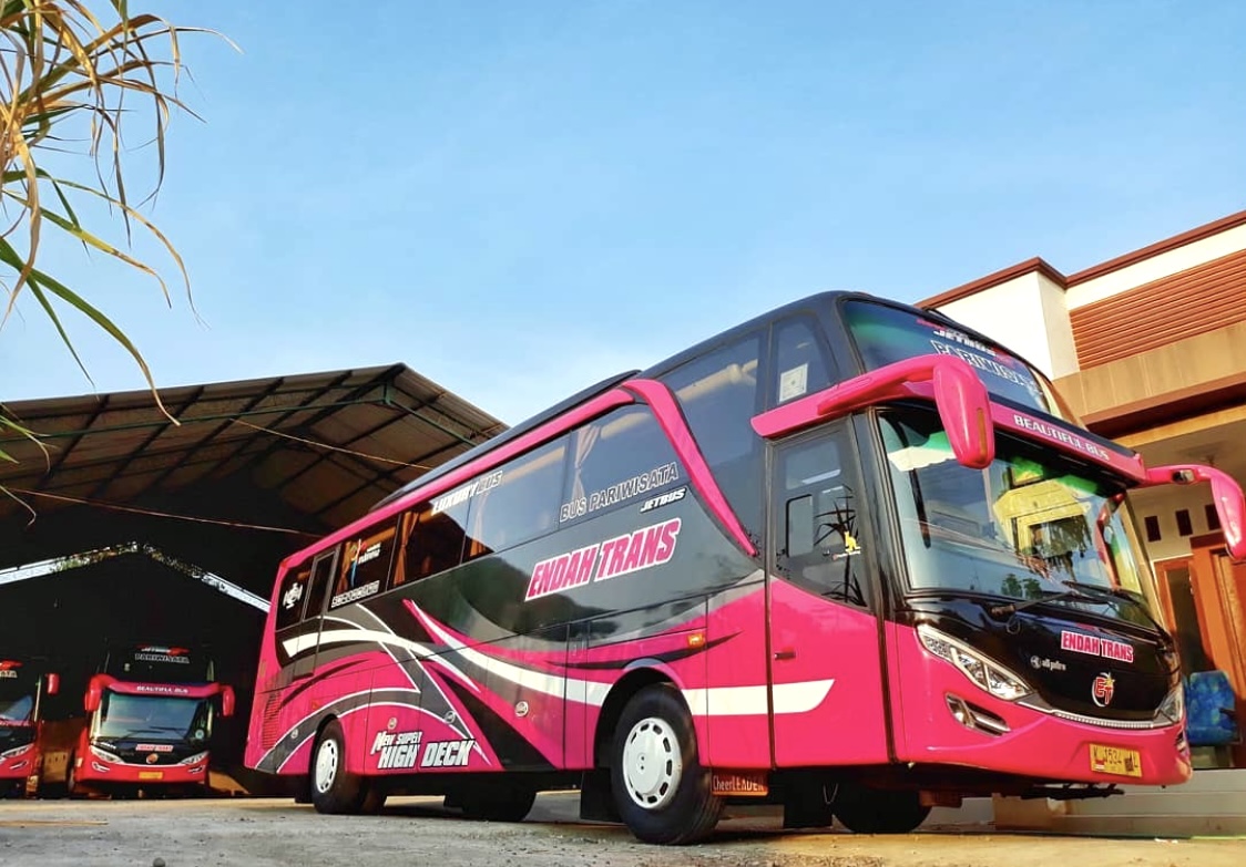 tour ke bali naik bus