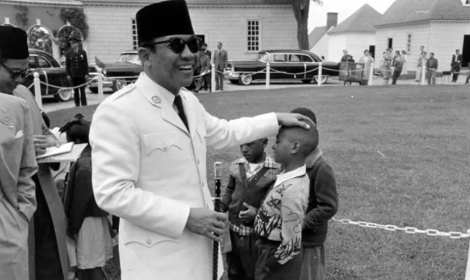 9 Prinsip Soekarno Dalam Memimpin Indonesia