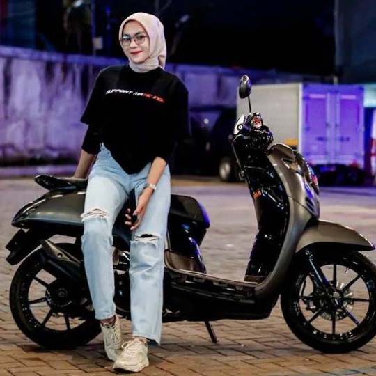 Yuk Yang Mau Punya Motor Honda Scoopy Wajib Tahu Harga Honda Scoopy Terbaru