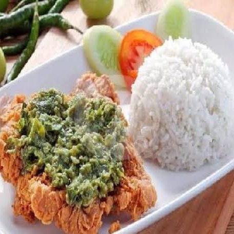 Resep Ayam Geprek Sambal Ijo Ala-Ala Restaurant Bintang 5
