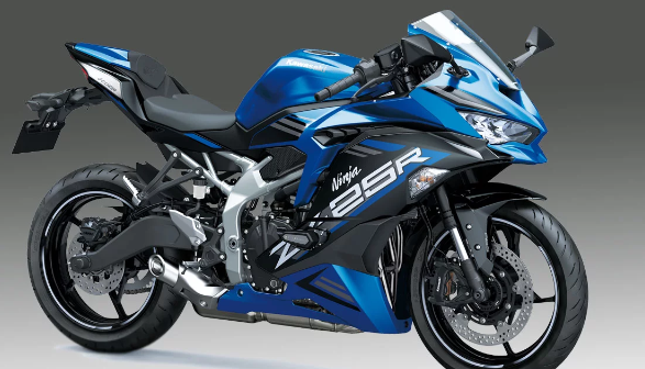 ZX 25R Terbaru dengan Warna Candi Plasme Blue yang Lebih Menarik