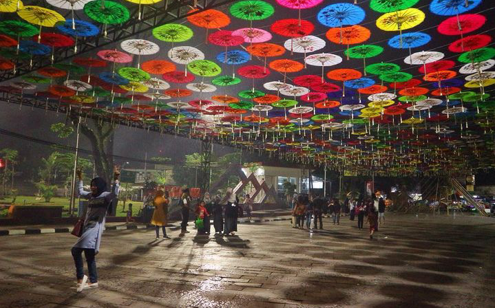 Payung Geulis Tasikmalaya: Temukan Pesona Elegan dari Jantung Budaya Sunda