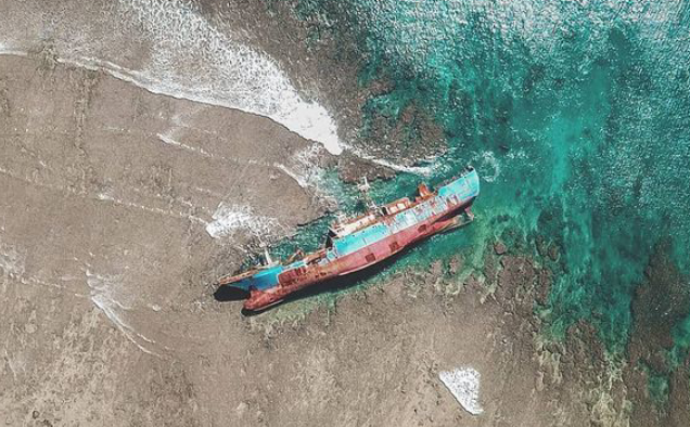 Spot Kapal Tenggelam di Pantai Pangandaran: Tempat yang Menggugah Keingintahuan Penjelajah Laut